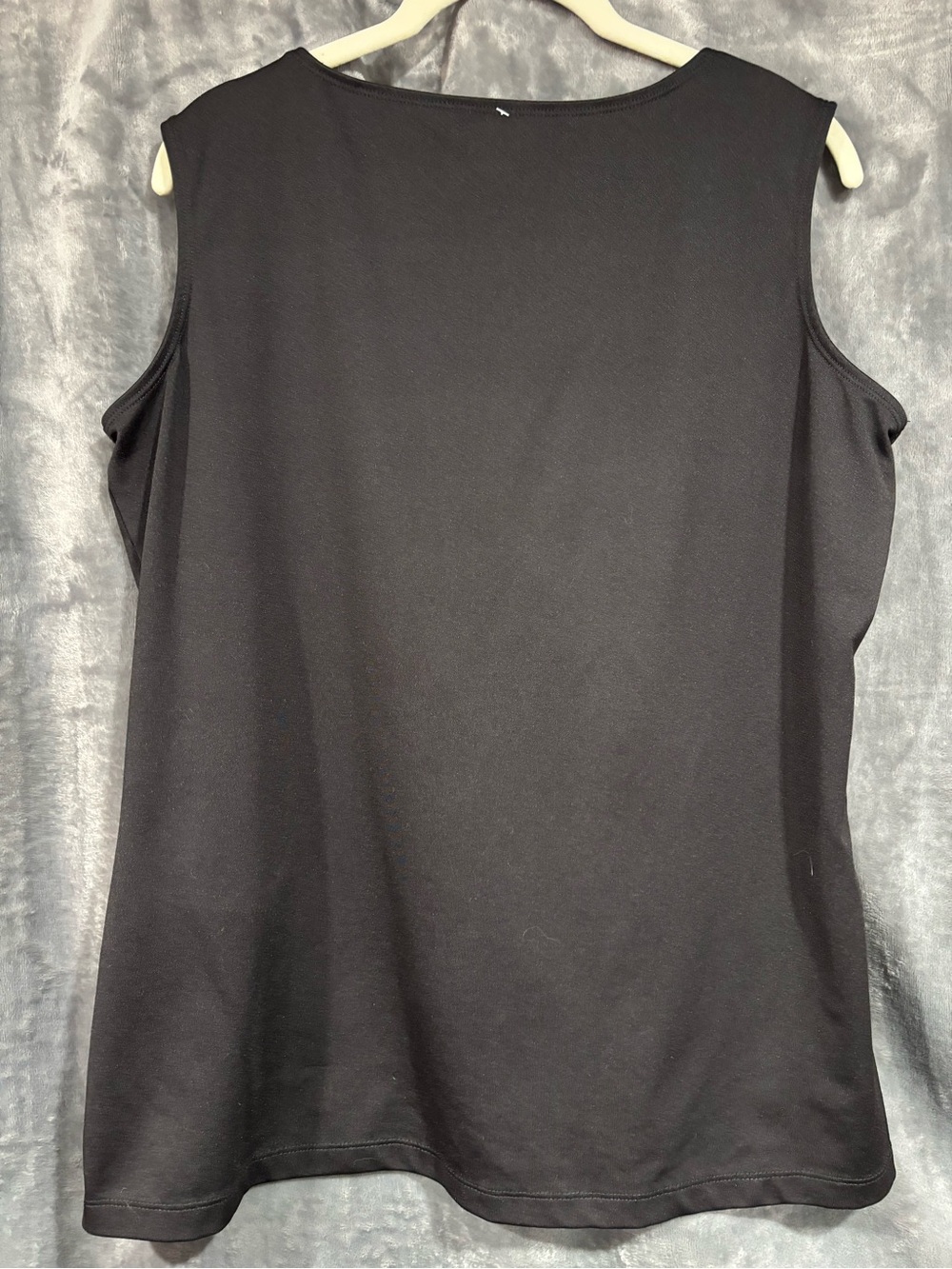 TanJay Top - Picture 2 of 2